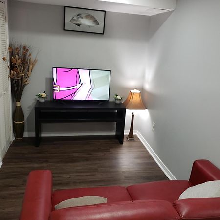 Beautiful Home Brampton Extérieur photo